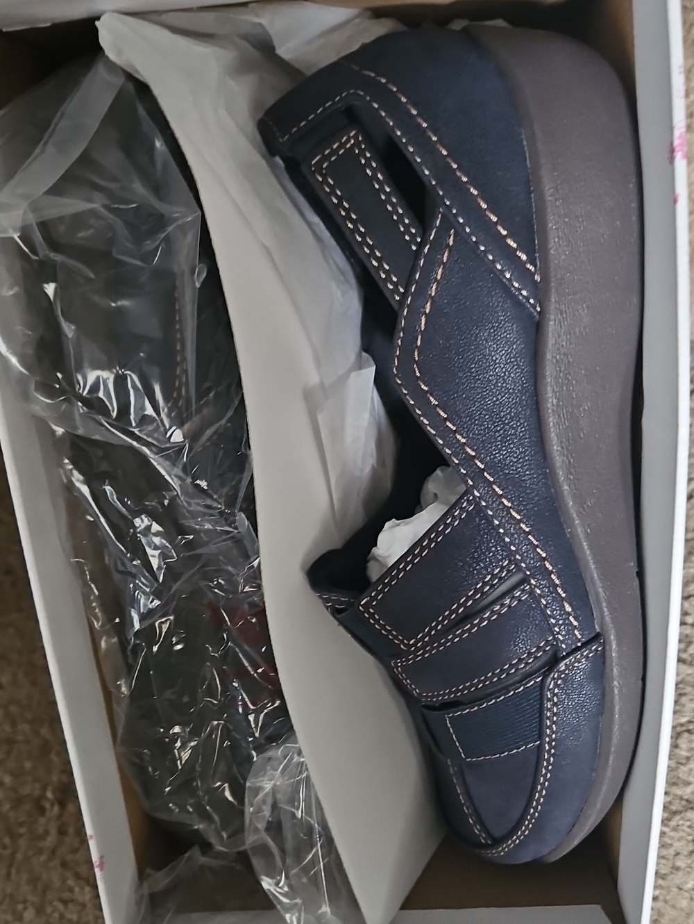 NIB CloudsteppersNavy Casual Comfort Walking Shoe 6